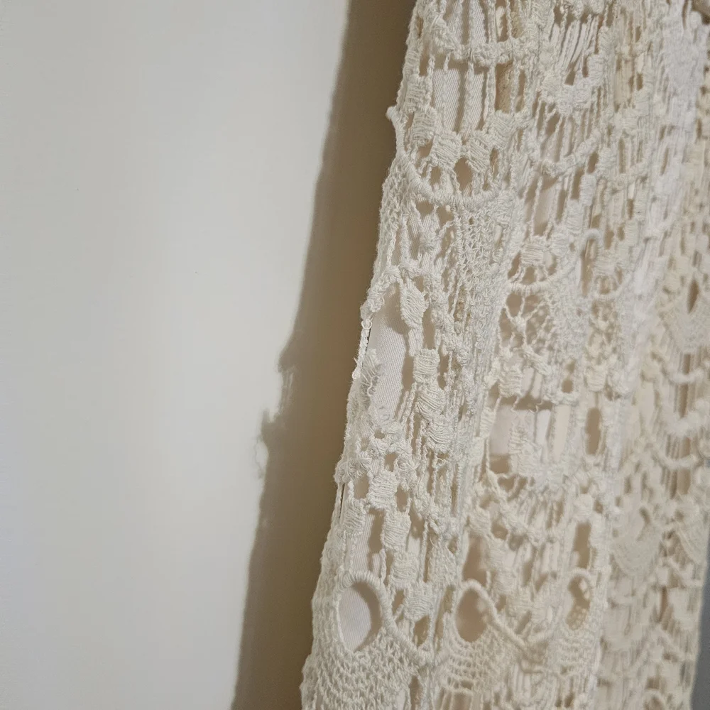 Ultra Pink Strapless Cream Lace Dress - Picture 3 of 4